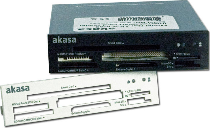 Preview: AKASA AK-ICR-09 Interner 3,5" Card Reader
