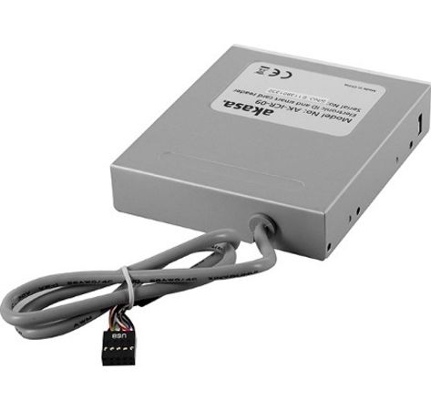 AKASA AK-ICR-09 Interner 3,5" Card Reader