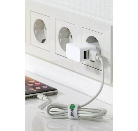 Dual USB-Ladegerät 2,4 A; Dual USB-Ladegerät 2,4 A, Weiß - mit 2x USB-Buchse, flache Bauform